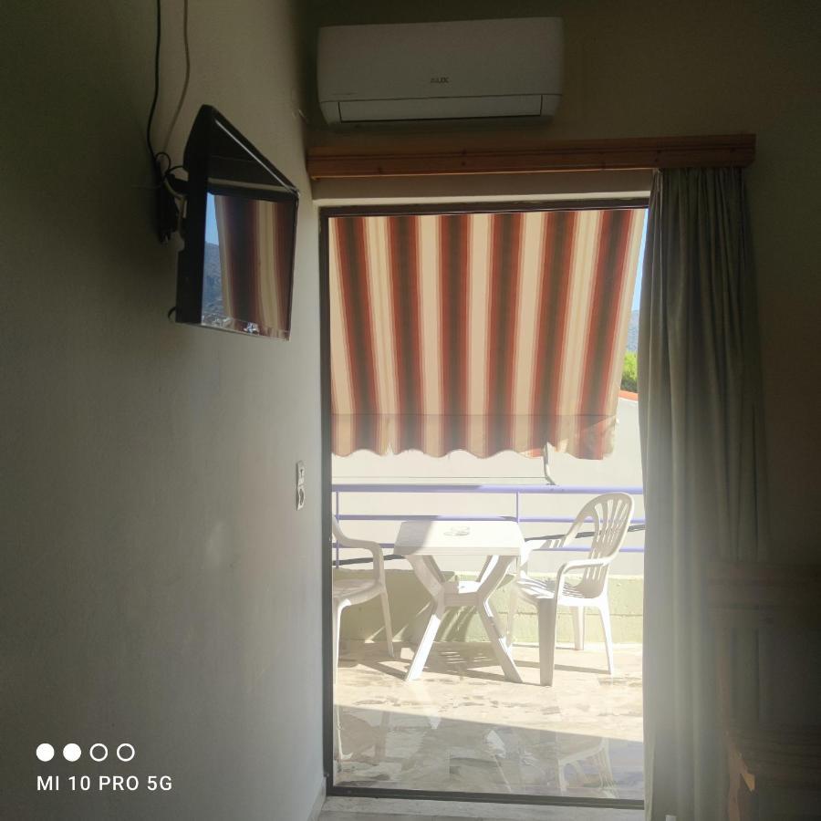 'Αγριοι Λιμένες Apartment Iria Exterior photo